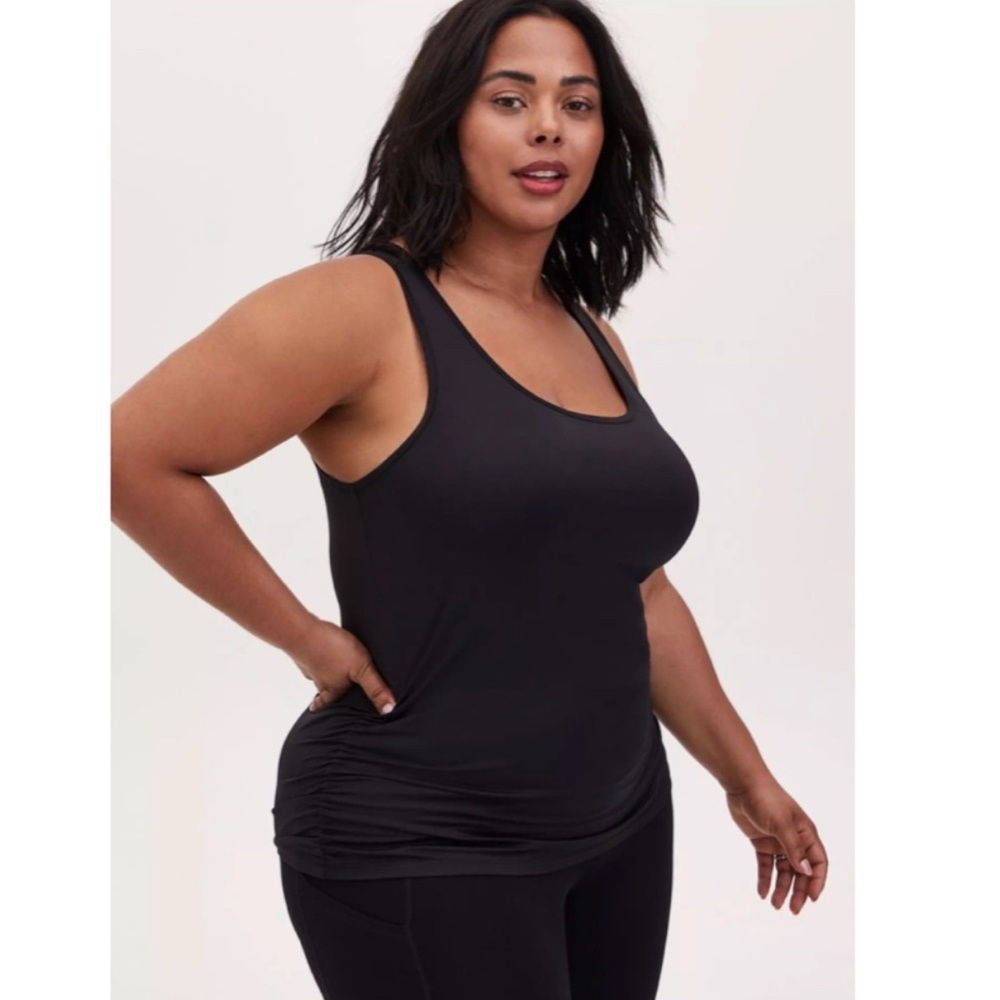 Torrid Black Active Tank Ruched Sides Size 6